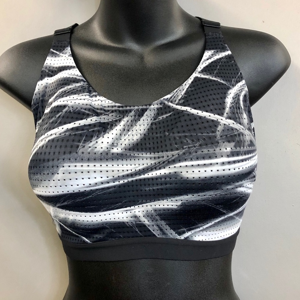 Victoria Sport Bra